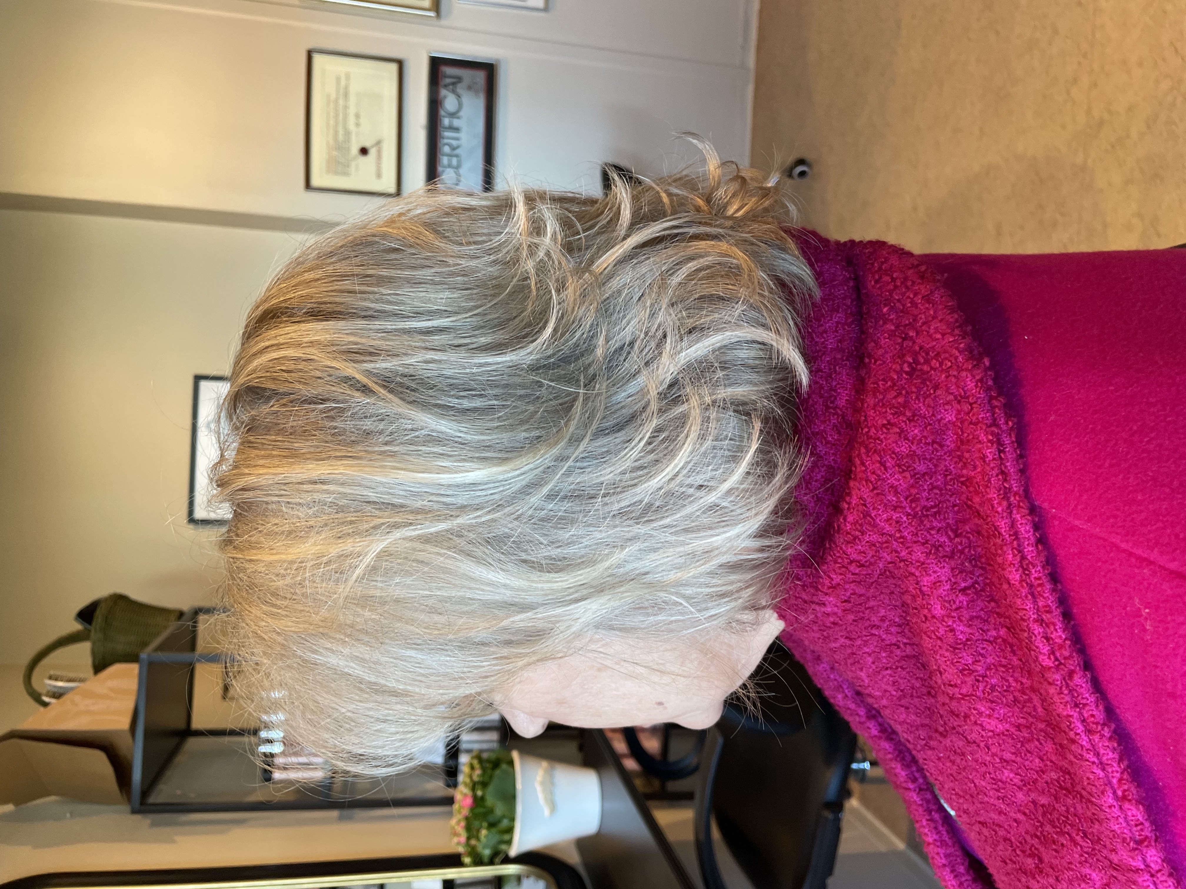 Langt hår med bølger